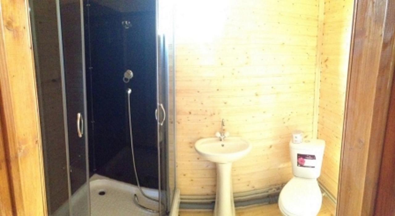 U Iriny Hotel Pizunda Luaran gambar
